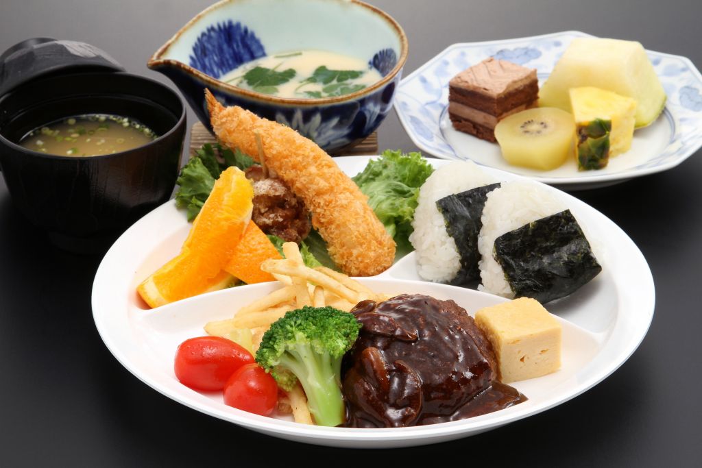 2,000円